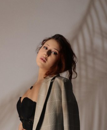 Er va xotin kelin jinsiy aloqa